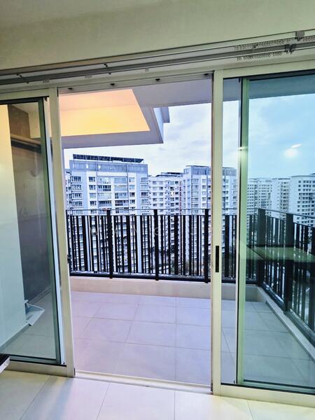 269B Punggol Field, 269B Punggol Field, 3 Bedrooms, 1,066 sqft, HDB Flat For Rent, by Wang JC, 500016181 - Balcony - PropertyGuru.com.sg