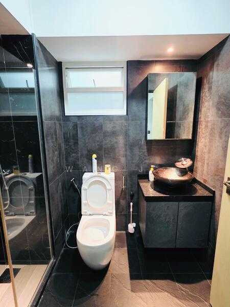 269B Punggol Field, 269B Punggol Field, 3 Bedrooms, 1,066 sqft, HDB Flat For Rent, by Wang JC, 500016181 - Bathroom - PropertyGuru.com.sg