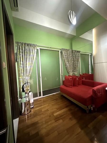 The Greenwood Cluster House For Sale at S$ 3,650,000 | PropertyGuru Singapore - Living Room