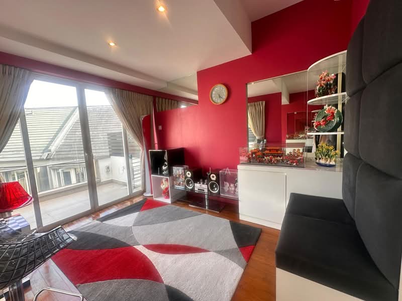 The Greenwood Cluster House For Sale at S$ 3,650,000 | PropertyGuru Singapore - Living Room