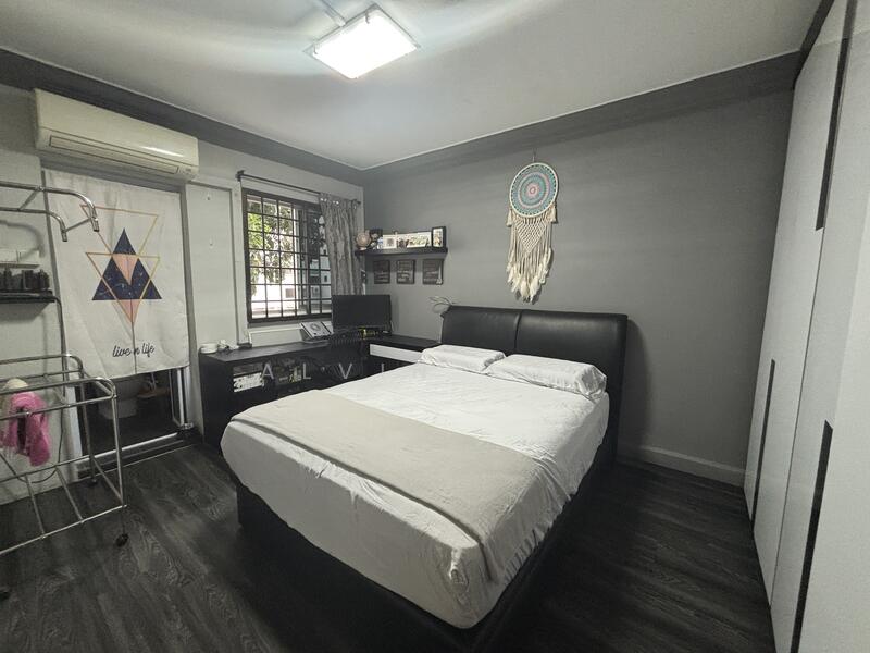 For Sale - 152 Woodlands Street 13