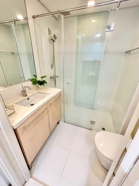 The Sail @ Marina Bay, 2 Marina Boulevard, Room Rental, 180 sqft, Condominium For Rent, by Connie Seah, 500016350 - Bathroom - PropertyGuru.com.sg