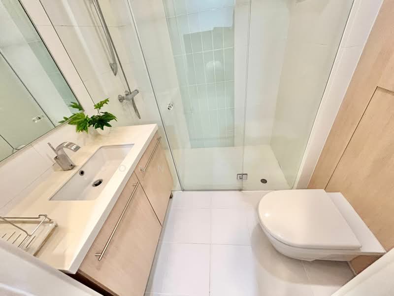 The Sail @ Marina Bay, 2 Marina Boulevard, Room Rental, 180 sqft, Condominium For Rent, by Connie Seah, 500016350 - Bathroom - PropertyGuru.com.sg
