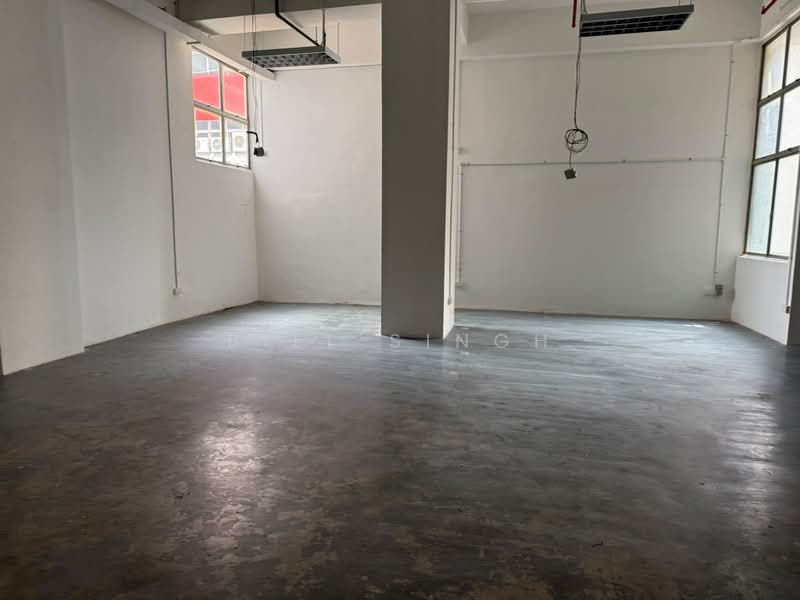 Elite Industrial Building I, 32 Kallang Pudding Road, 1,421 sqft, Light Industrial (B1) For Rent, by Bill Singh, 500016568 - Interior - CommercialGuru.com.sg