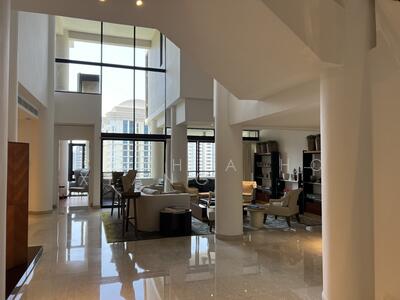 For Rent - The Colonnade