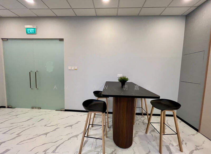CITY FRINGE | Newly Fitted Office | Walking Distance to MRT Station |, Havelock MRT, 1,216 sqft, Office For Rent, by Amy Aw 胡嘉薇, 500016688 - CommercialGuru.com.sg