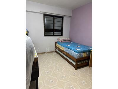 For Rent - 210 Jurong East Street 21