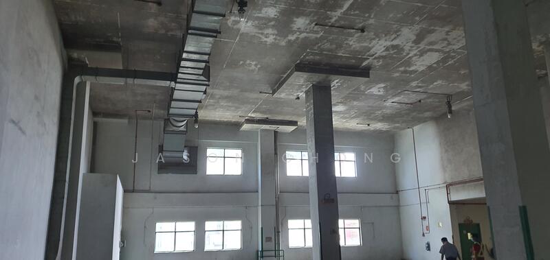 Warehouse, Boon Lay, High Ceiling, near MRT, Loading Bays, Warehouse, 47,303 sqft, Warehouse For Rent, by Jason Chong, 500016847 - Interior - CommercialGuru.com.sg