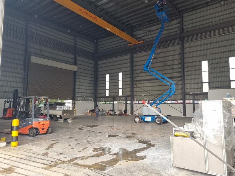 Warehouse, Loyang, standalone, ceiling 11m, 20kn/sqm, Storage, Production & Ancillary Office, Warehouse, Changi Airport / Changi Village, 49,503 sqft, Warehouse For Rent, by Jason Chong, 500016896 - Interior - CommercialGuru.com.sg