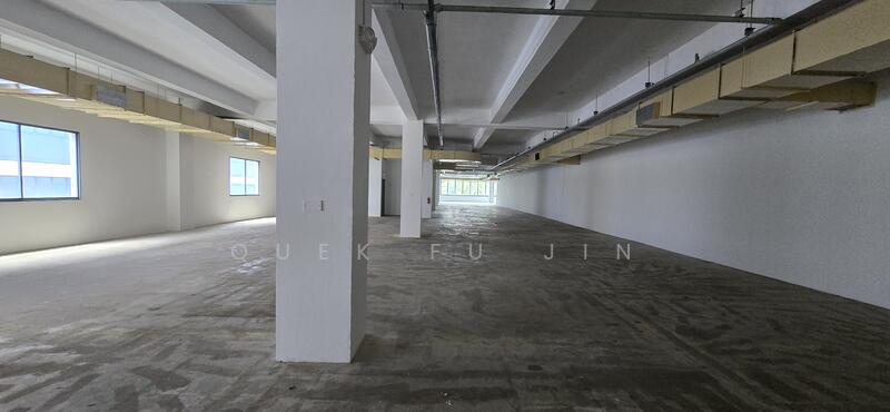 Big Floor, Big Savings – Move In Today in a Prime Serangoon Hub, , 9,784 sqft, Light Industrial (B1) For Rent, by Quek Fu Jin, 500016947 - Interior - CommercialGuru.com.sg