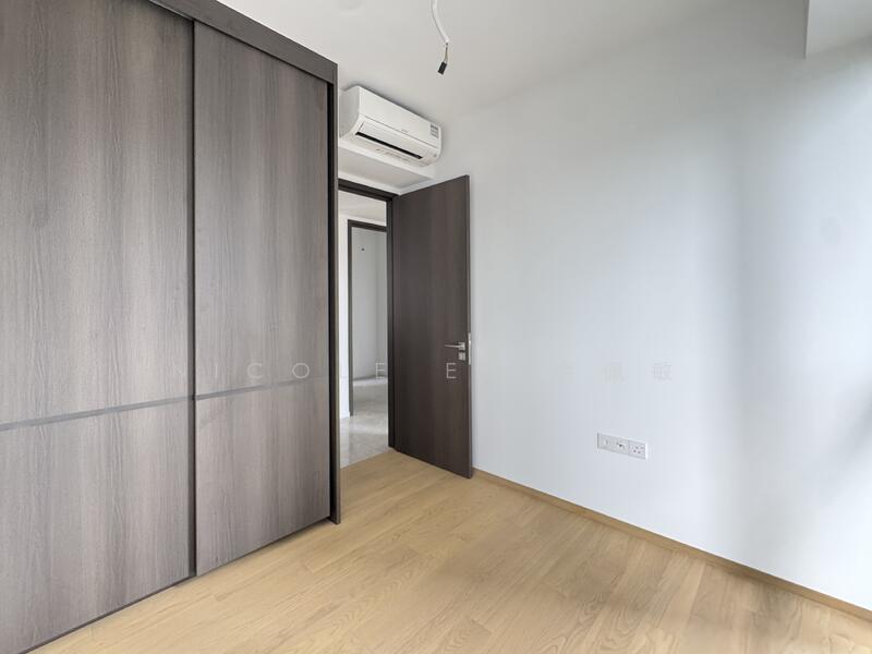 For Rent - Piccadilly Grand