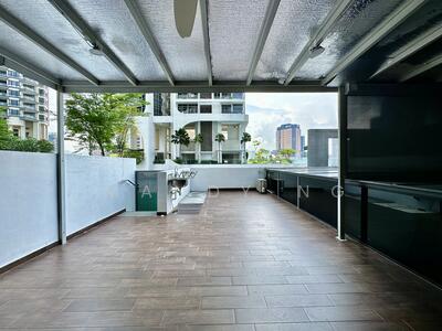 For Sale - Spottiswoode 18