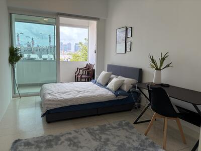 For Rent - Spacious, newly furnished room with balcony. Convenient 8 mins walk to Novena MRT and Medical Hub.