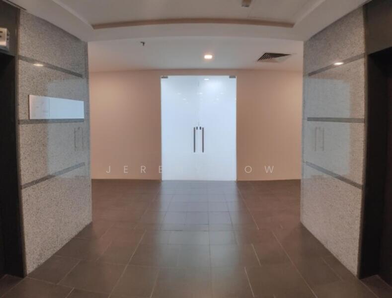 One Raffles Place, 1 Raffles Place, 4,736 sqft, Office For Rent, by Jeremy Low, 500017010 - Entrance - CommercialGuru.com.sg