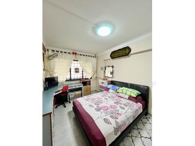 For Rent - 542 Hougang Avenue 8