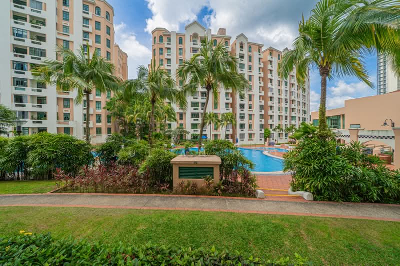 Hillview Heights Condominium For Sale at S$ 2,788,888 | PropertyGuru Singapore - Exterior