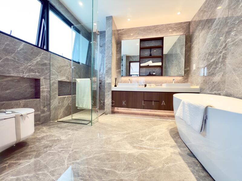 Brand New 3.5 Storey Freehold Detached in District 16 with Lift and Swimming Pool Detached House For Sale at S$ 11,800,000 | PropertyGuru Singapore