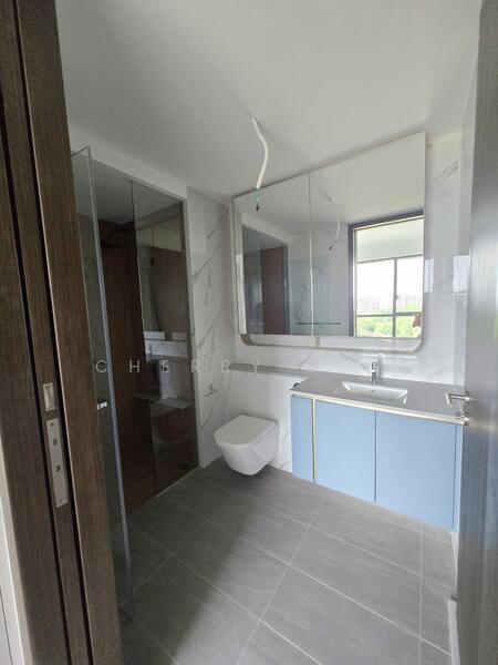AMO Residence Condominium For Sale at S$ 1,830,000 | PropertyGuru Singapore - Bathroom