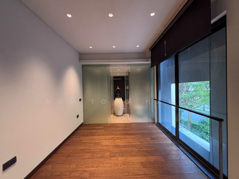 Bedroom 2 -Junior Master