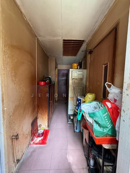 233 Yishun Street 21, Yishun Street 21, 1,647 sqft, Shop / Shophouse For Sale, by Jeron Lee, 500017340 - Corridor - CommercialGuru.com.sg