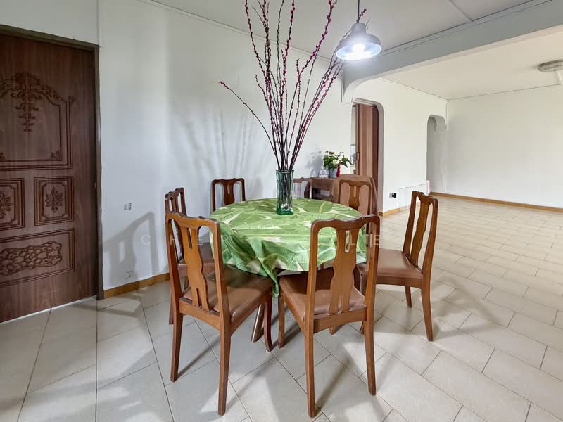 9 Jalan Rumah Tinggi, 9 Jalan Rumah Tinggi, 3 Bedrooms, 1,464 sqft, HDB Flat For Sale, by Chervon Lee, 500017366 - Dining Room - PropertyGuru.com.sg