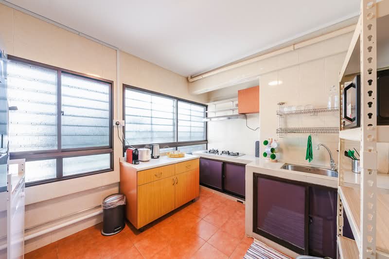 People's Park Complex, 1 Park Road, Room Rental, 150 sqft, Apartment For Rent, by Cove, 500017430 - Kitchen - PropertyGuru.com.sg
