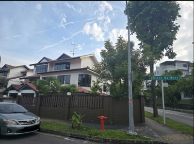 For Sale - Gerald Mugliston Estate