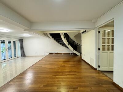 For Rent - Chancery Court