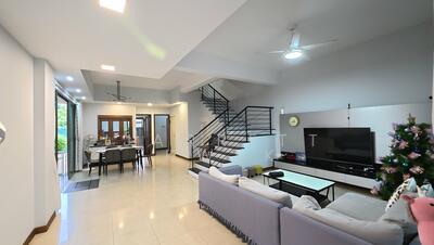 For Sale - ⭐️ D19 Serangoon Gardens Corner Terrace ⭐️