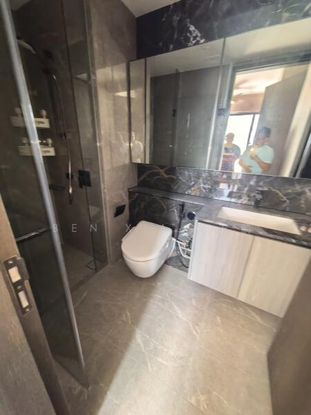 Piccadilly Grand, 1 Northumberland Road, Room Rental, 150 sqft, Condominium For Rent, by Ben XIA 夏天鹏, 500017712 - Bathroom - PropertyGuru.com.sg