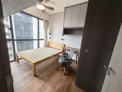 For Rent - Piccadilly Grand