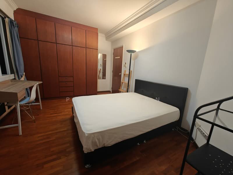 Sam Kiang Mansions, 23 Saint Thomas Walk, Room Rental, 210 sqft, Apartment For Rent, by Philip Tan, 500017823 - Bedroom - PropertyGuru.com.sg