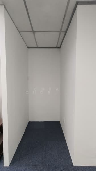 International Plaza, 10 Anson Road, 710 sqft, Office For Rent, by Chua Chor Boon, 500017920 - CommercialGuru.com.sg
