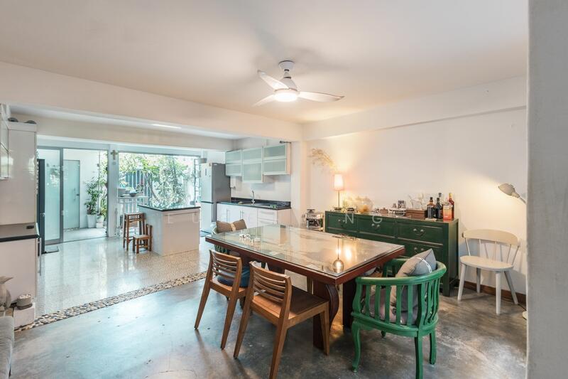 D15 freehold inter terrace for sale! Spacious!, , 4 Bedrooms, 3,500 sqft, Terraced House For Sale, by Eugene Ng, 500017928 - Kitchen - PropertyGuru.com.sg