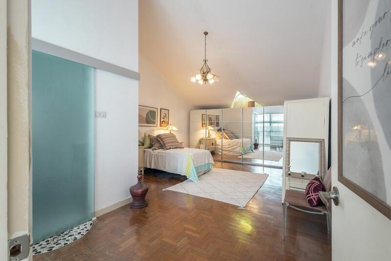 D15 freehold inter terrace for sale! Spacious!, , 4 Bedrooms, 3,500 sqft, Terraced House For Sale, by Eugene Ng, 500017928 - Bedroom - PropertyGuru.com.sg