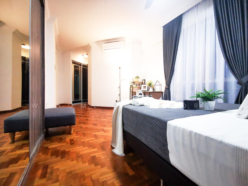 Executive Queen Suite