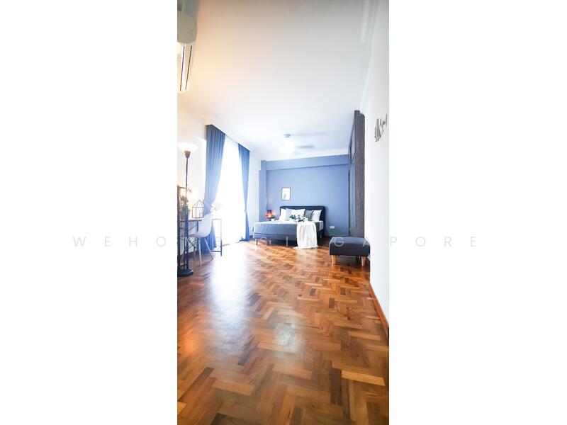 Executive Queen Suite