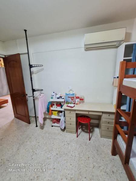 414 Ang Mo Kio Avenue 10, 414 Ang Mo Kio Avenue 10, Ang Mo Kio / Bishan / Thomson, Room Rental, 120 sqft, HDB Flat For Rent, by Catherine Wong, 500018083 - Bedroom - PropertyGuru.com.sg