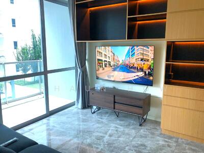 For Rent - The Santorini