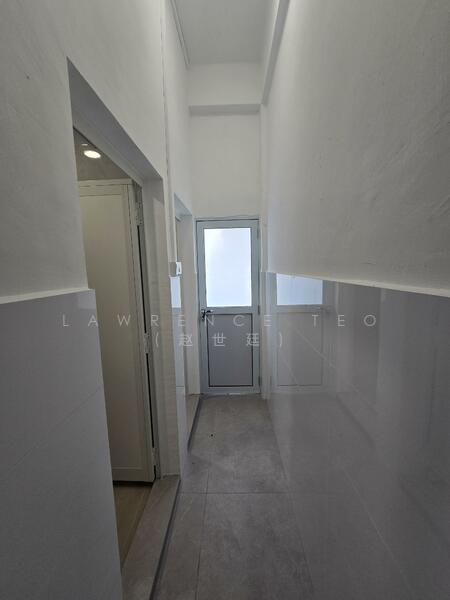 64 Race Course Road, Race course road, 892 sqft, Office For Rent, by Lawrence Teo (赵世廷), 500018228 - Corridor - CommercialGuru.com.sg
