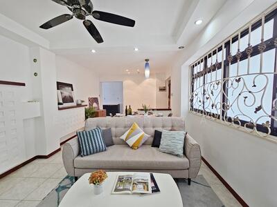 For Sale - 291D Compassvale Street