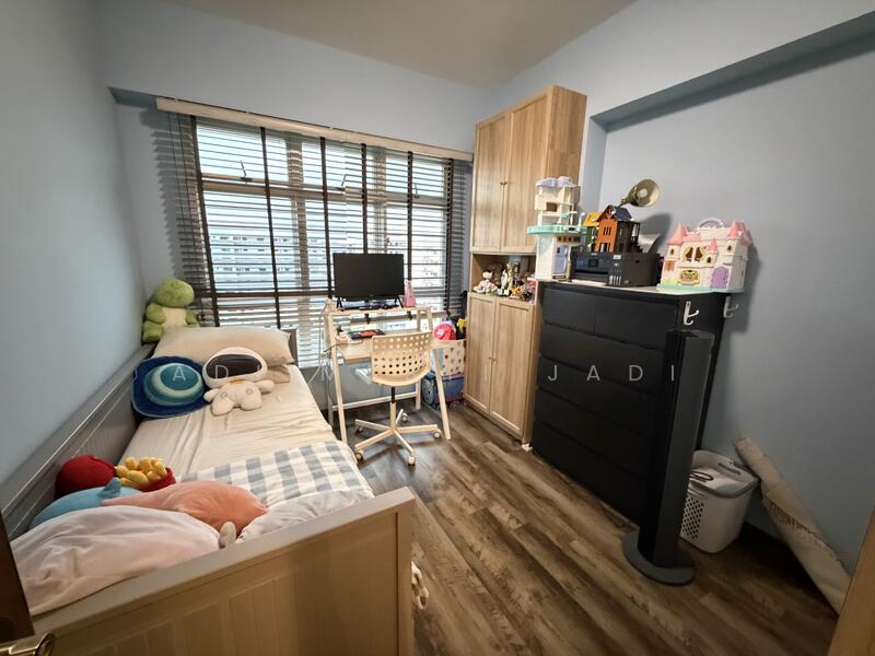 For Sale - 874B Tampines Street 85