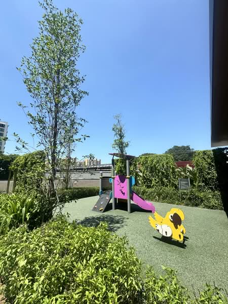 Sceneca Residence, Tanah Merah Kechil Link, 2 Bedrooms, 753 sqft, Condominium For Sale, by Karen Lim, 500018509 - Exterior - PropertyGuru.com.sg
