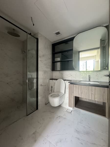 Sceneca Residence, Tanah Merah Kechil Link, 2 Bedrooms, 753 sqft, Condominium For Sale, by Karen Lim, 500018509 - PropertyGuru.com.sg