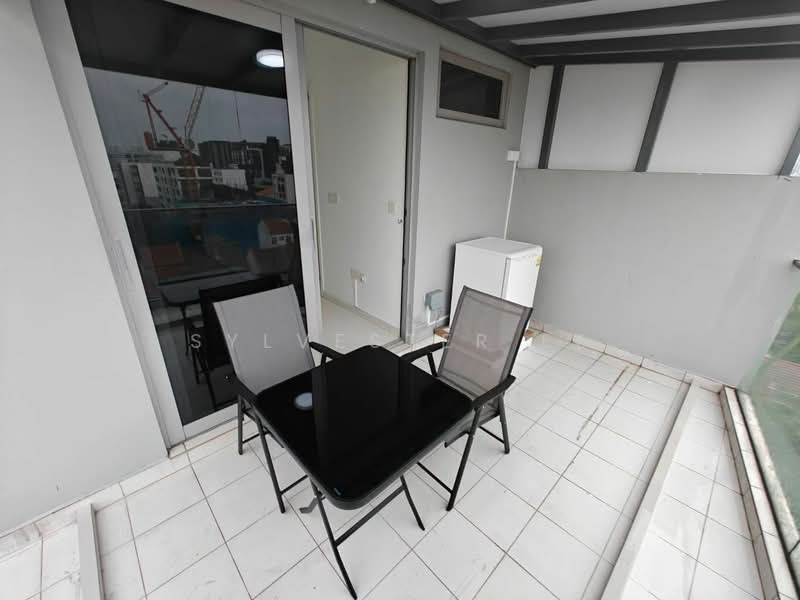 #1 Loft, 1 Lorong 24 Geylang, Room Rental, 150 sqft, Apartment For Rent, by Sylvester Ee, 500018532 - Balcony - PropertyGuru.com.sg