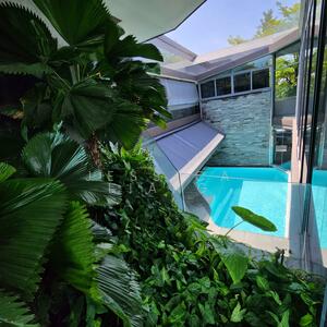 For Rent - Exclusive Riverside Bungalow For Lease