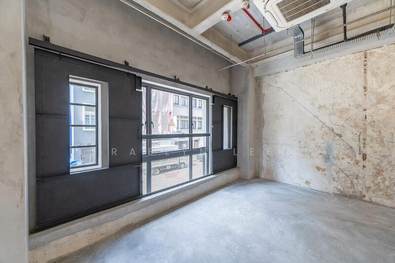 💥 SUPER CHEAP AND RARE Unit At Hong Kong Street 💥, HongKong street, 1,509 sqft, Shop / Shophouse For Rent, by Raelyn Lee, 500018579 - Interior - CommercialGuru.com.sg