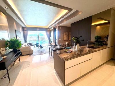 For Sale - Concourse Skyline