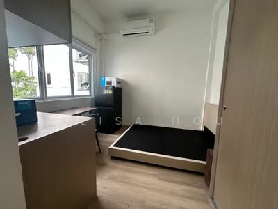 For Rent - 122 pasir panjang road