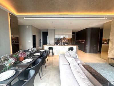 For Sale - Concourse Skyline